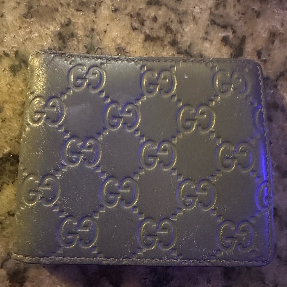 Gucci Embossed Gray Leather Card Holder